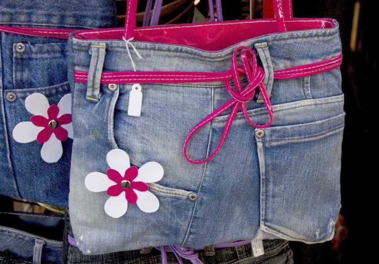 Realizza una borsa jeans (Pixabay)