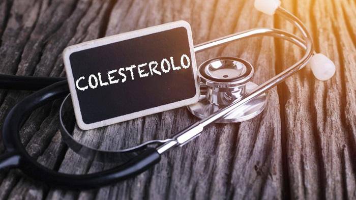 Glicemia e colesterolo: ecco come abbassarli velocemente con la dieta