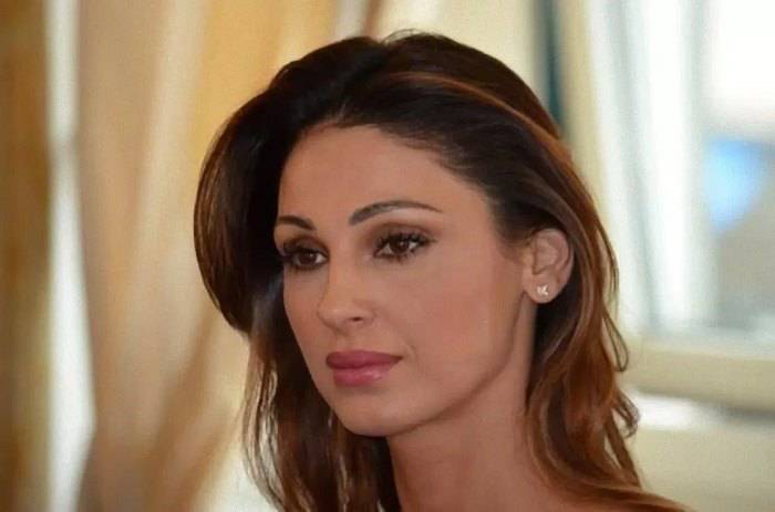 Anna Tatangelo: una fonte rivela “Che errore lasciarsi con Gigi D’Alessio”