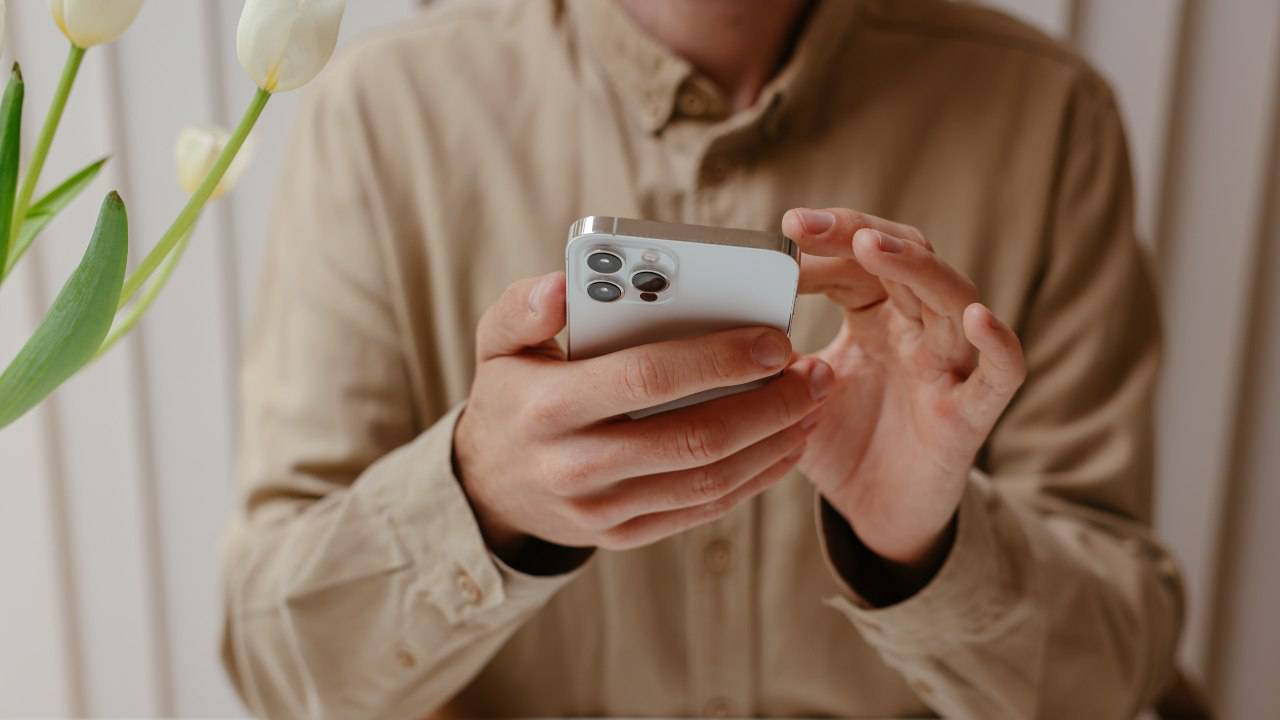 Cellulare: è dannoso per la salute? (Pexels)