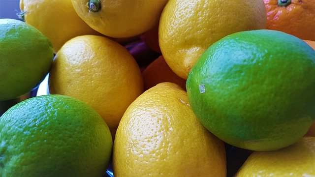 Crostata al limone veloce e buonissima, la famiglia impazzirà!