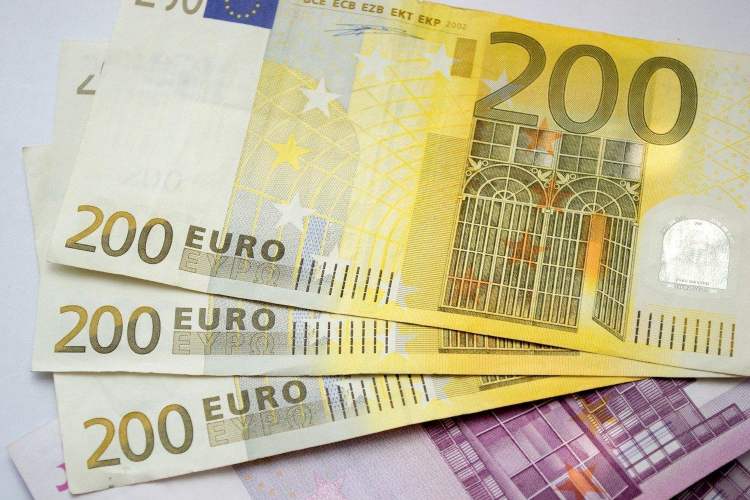 Bonus 200 euro (Filodiritto)