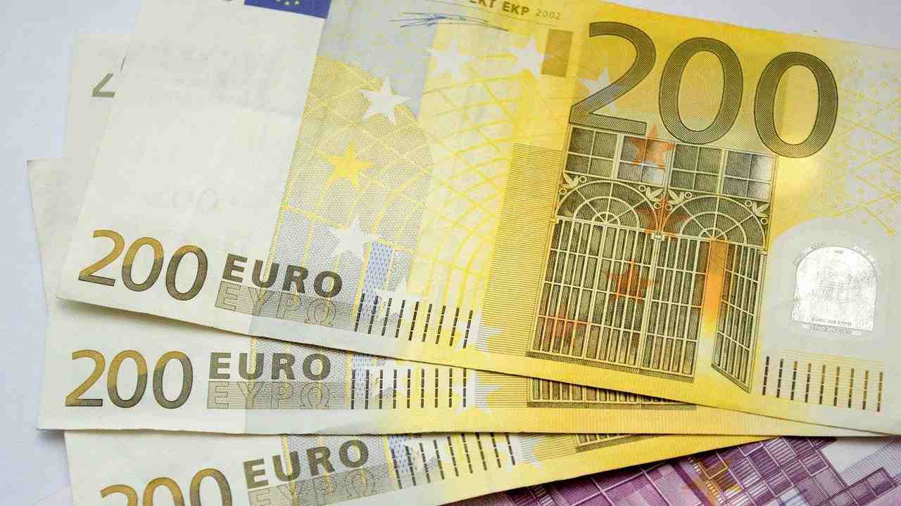 Bonus 200 euro (Filodiritto)