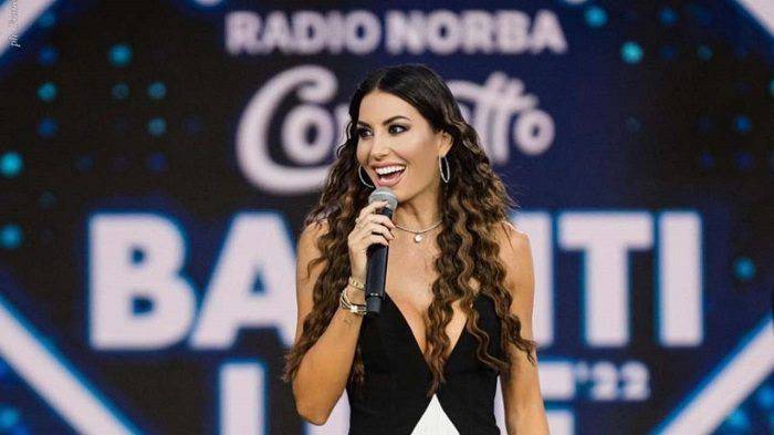 Elisabetta Gregoraci: ecco come ha iniziato la sua carriera televisiva