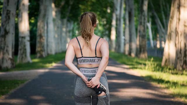 Allenamento: ecco gli esercizi da fare con il meno sforzo possibile