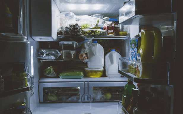 Conservare le uova nella parte centrale del frigorifero