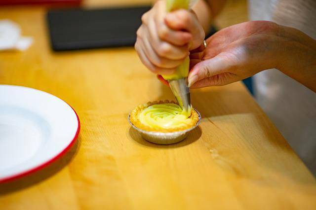 Torta crema e marmellata: insolita ma buonissima