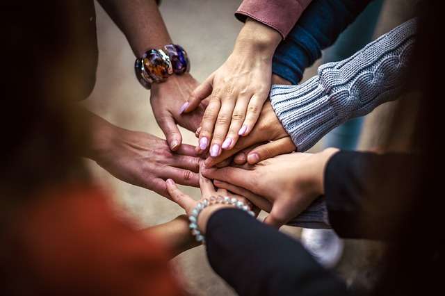 L'amicizia per loro è tutto: ecco per quali segni