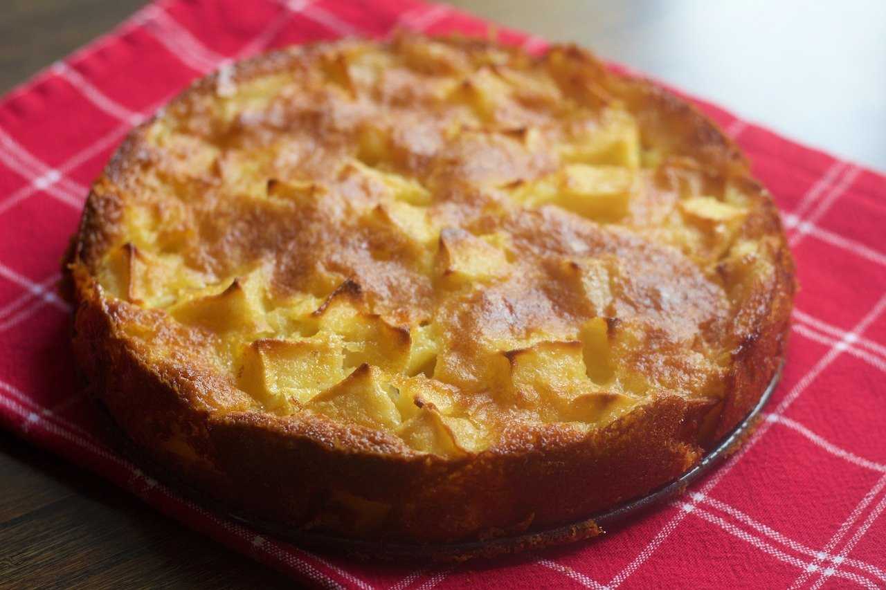 Torta di mele light pronta in 5 minuti, anche meno!