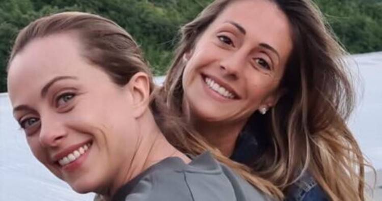 Giorgia Meloni e Arianna Meloni (Il Foglio)