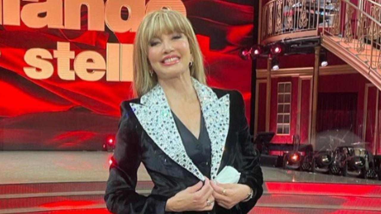 milly carlucci stipendio