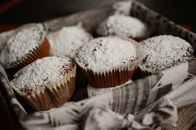 Muffin con ripieno di crema: buonissimi e super facili