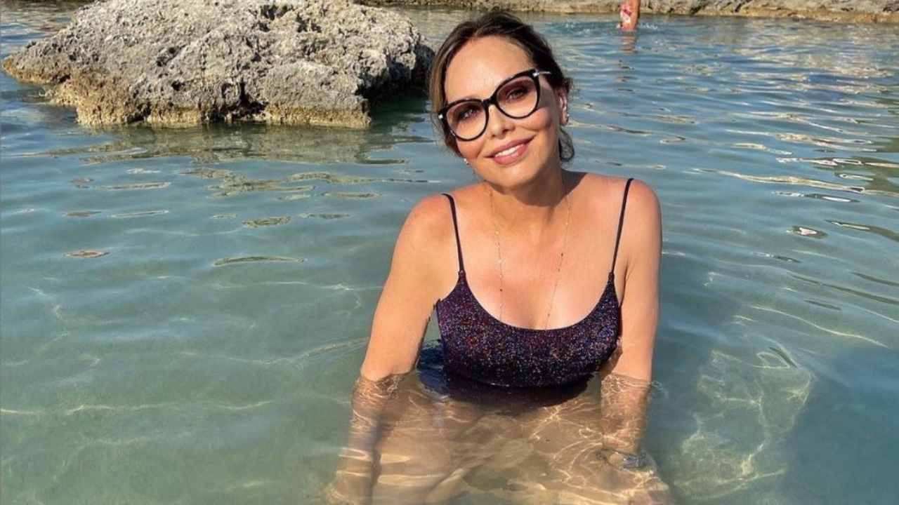 ornella muti video bikini