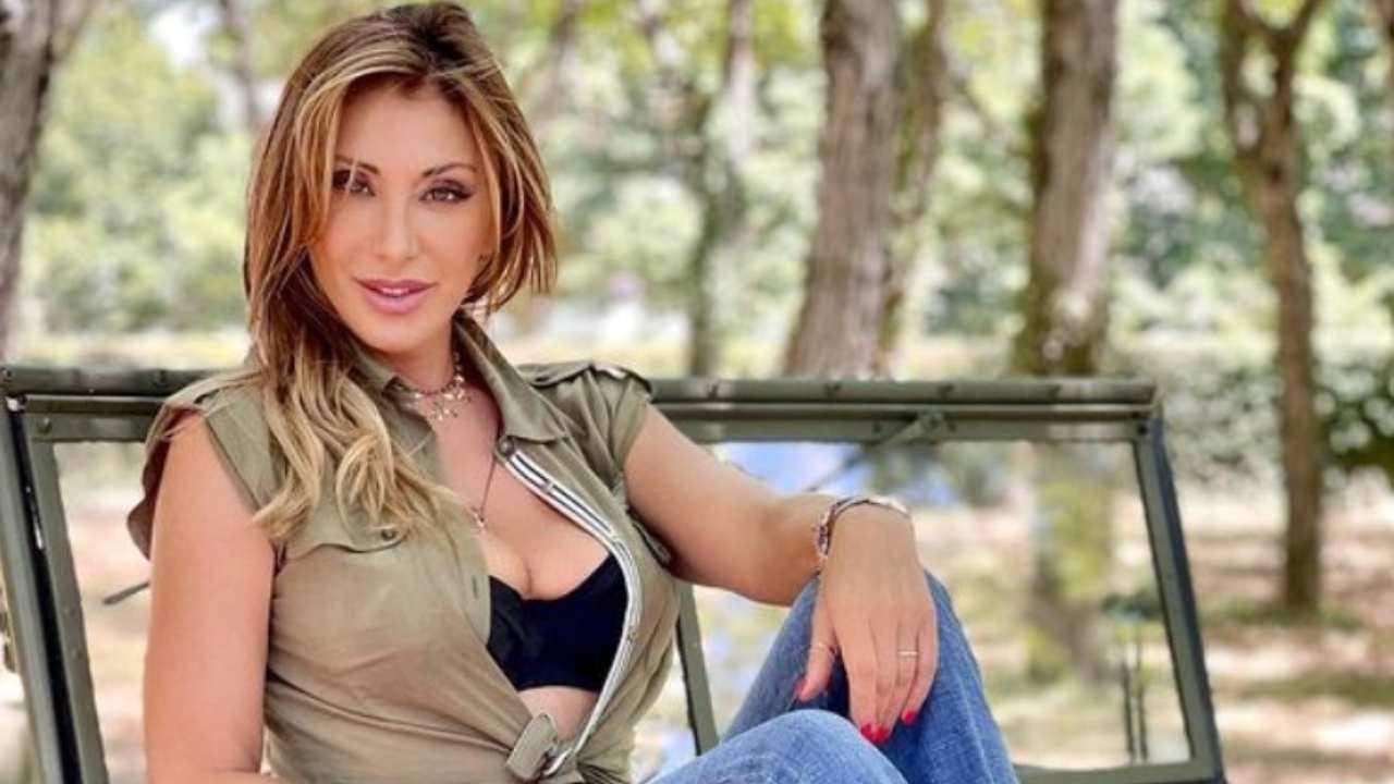 sabrina salerno bomba curve esplodono