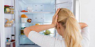 Goccioline all’interno del frigo: ecco cosa si deve fare