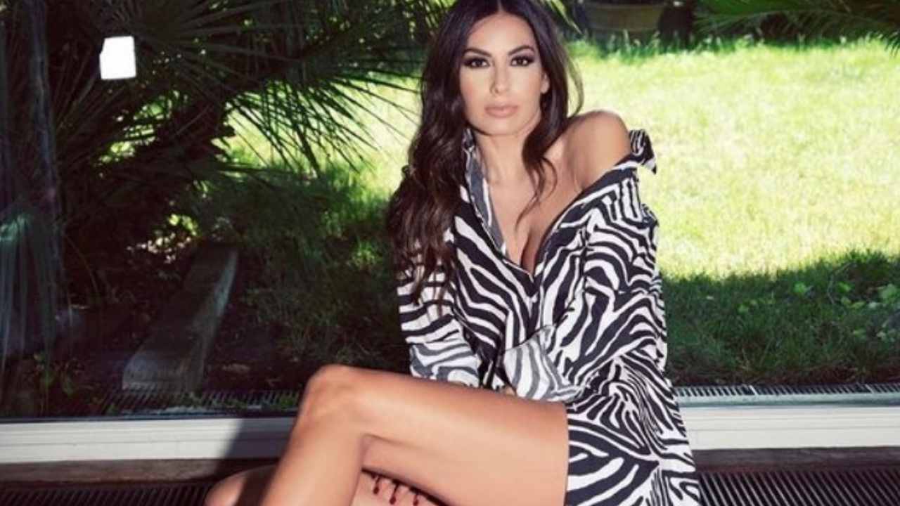 elisabetta gregoraci bella mostra