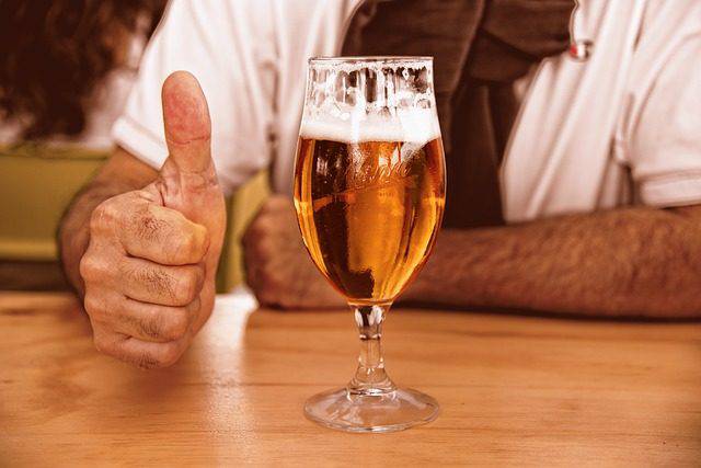 La birra ha un effetto benefico sul cervello: ecco lo studio effettuato