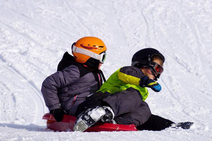 Il freddo rappresenta un pericolo per i bambini? La verità