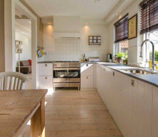quale consuma maggiormente tra forno elettrico e friggitrice ad aria