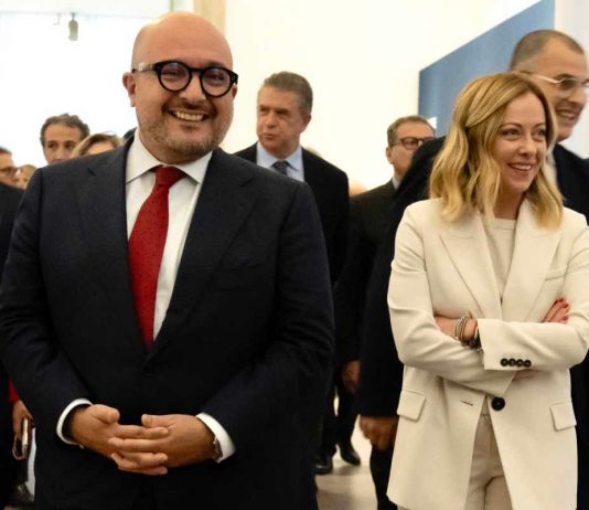 Sangiuliano e Meloni alla Gnam di Roma per la mostra su Tolkien