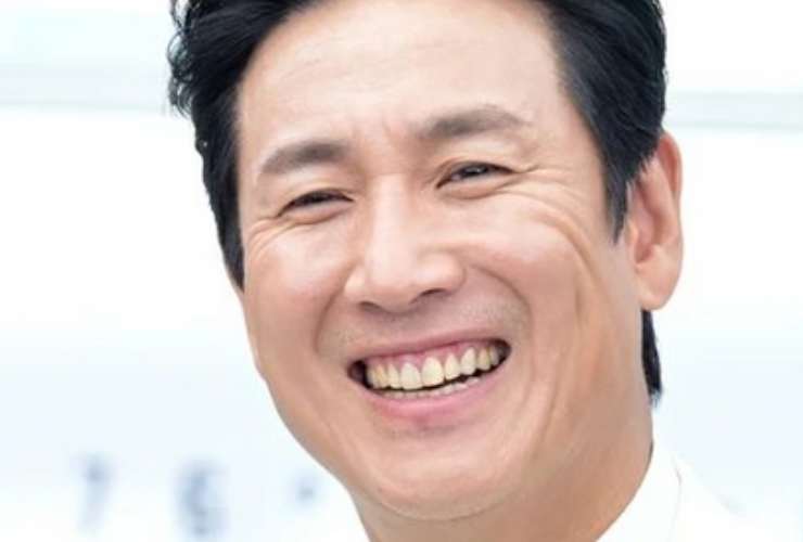 Lee Sun-kyun star di Parasite suicida per onore