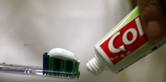 igiene dentale salute: bastano dentifricio e spazzolino?
