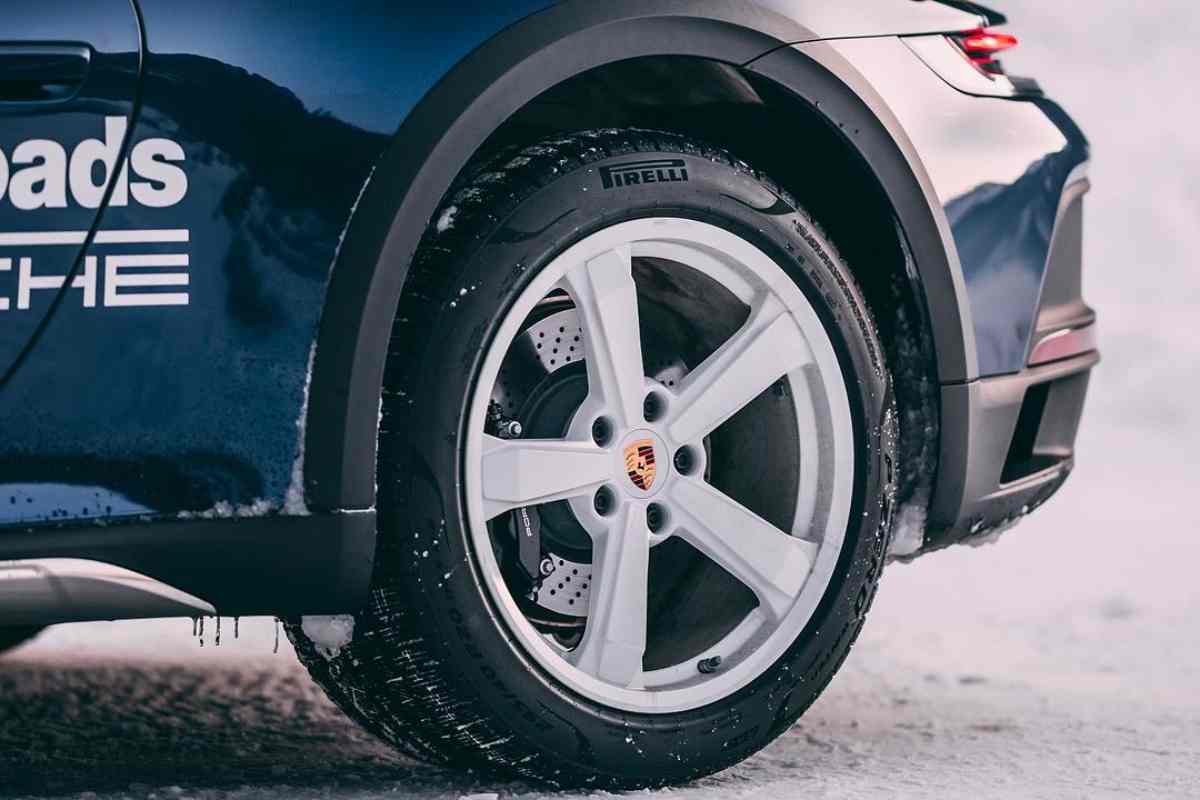 pirelli avventure deserto ghiacci