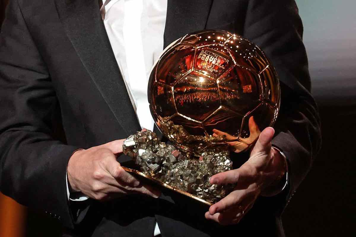 Sui social mancava solo lui, boom di follower su Instagram per il Pallone d'Oro