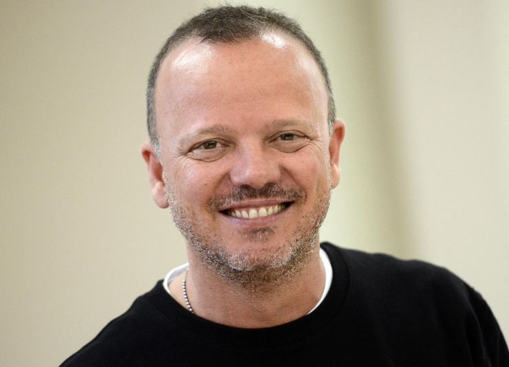 Gigi D'Alessio confessione sui suoi figli, ecco la novità