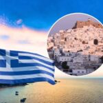 sfondo mare Astipalea tondo con città e bandiera greca