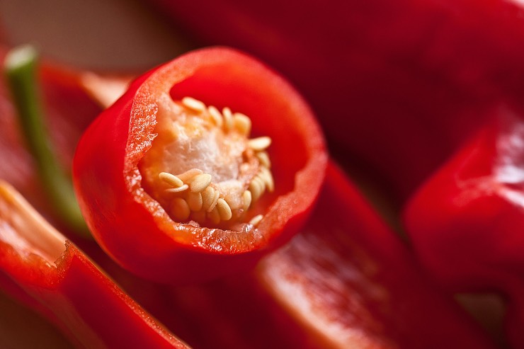 Dettaglio dell'interno di un peperoncino